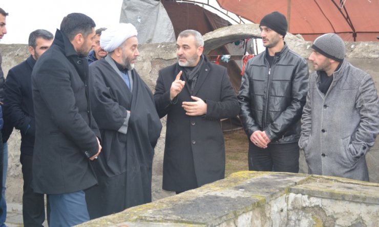 Həzrəti Qeys ibn Səd ibn Ubadənin (r.ə) ziyarətgahında ərbəin (qırx) mərasimi keçirildi (Foto- Video)