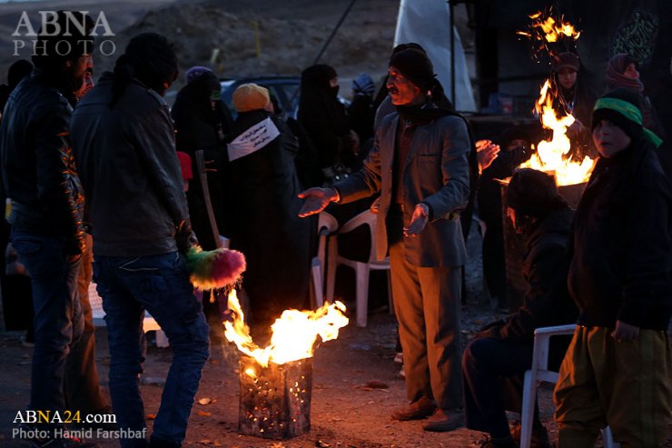 İmam Rzanın (ə) piyada zəvvarları (Foto)