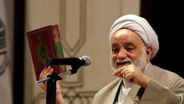 Ustad Möhsün Qiraətinin bəzi namaz qılanlara ünvanladığı mühüm irad