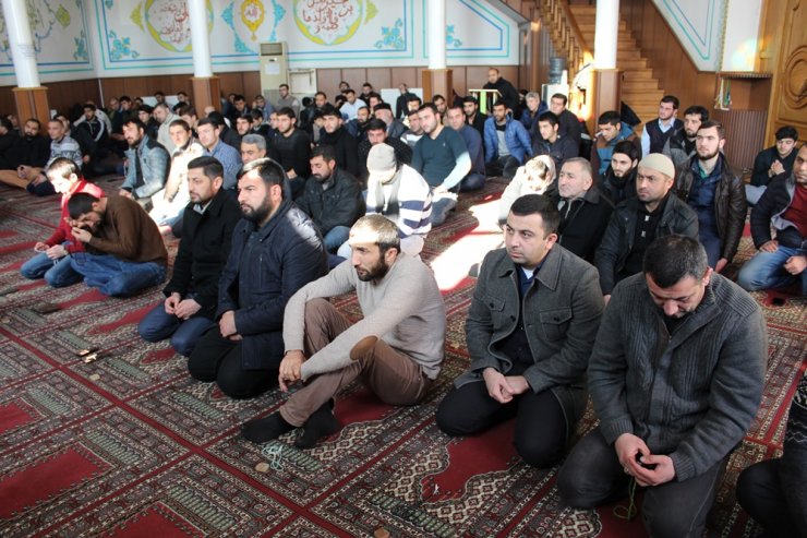 Hacı Rasim Məmmədovun imaməti ilə Cümə namazı qılındı (Foto-Video)