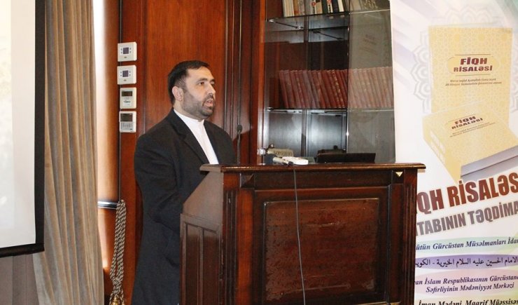 Rəhbərin “Fiqh Risaləsi” kitabının təqdimatı...(Foto)