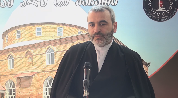 İmam-cümə: "Sabah elə bir xanımın şəhadət günü başlayır ki..." (Foto-Video)