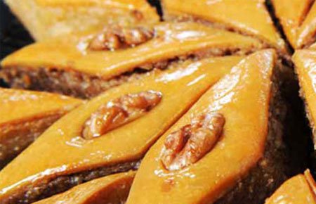 Çoxlu şirniyyat yeyən insan şəkər xəstəliyinə tutula bilərmi?