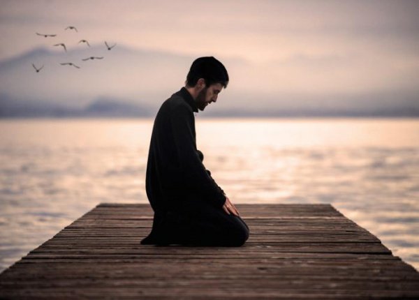 Cümə gününün namazı
